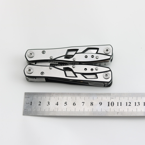 Outdoor folding multi tool pliers Blade multi-functional outdoor camping integrated convenient pliers tool